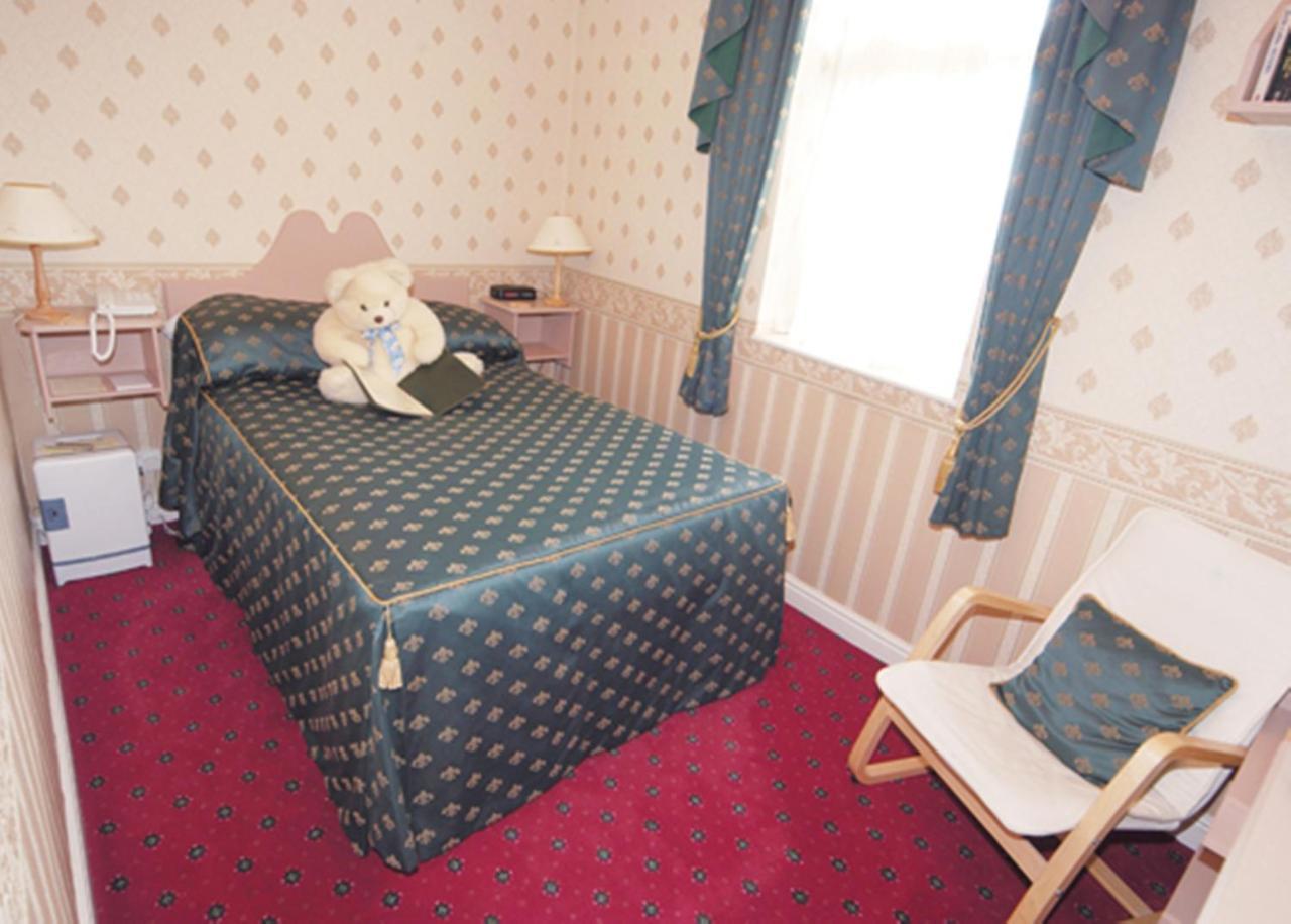 Buckingham'S Hotel Честерфілд Номер фото